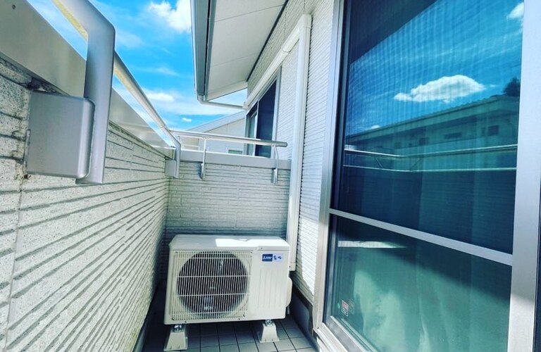電気工事スタッフ採用｜未経験から住宅設備工事へ｜株式会社catalyst
